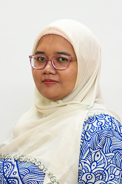 Dhita Rismayani Priatna, S.Pd., M.Pd.